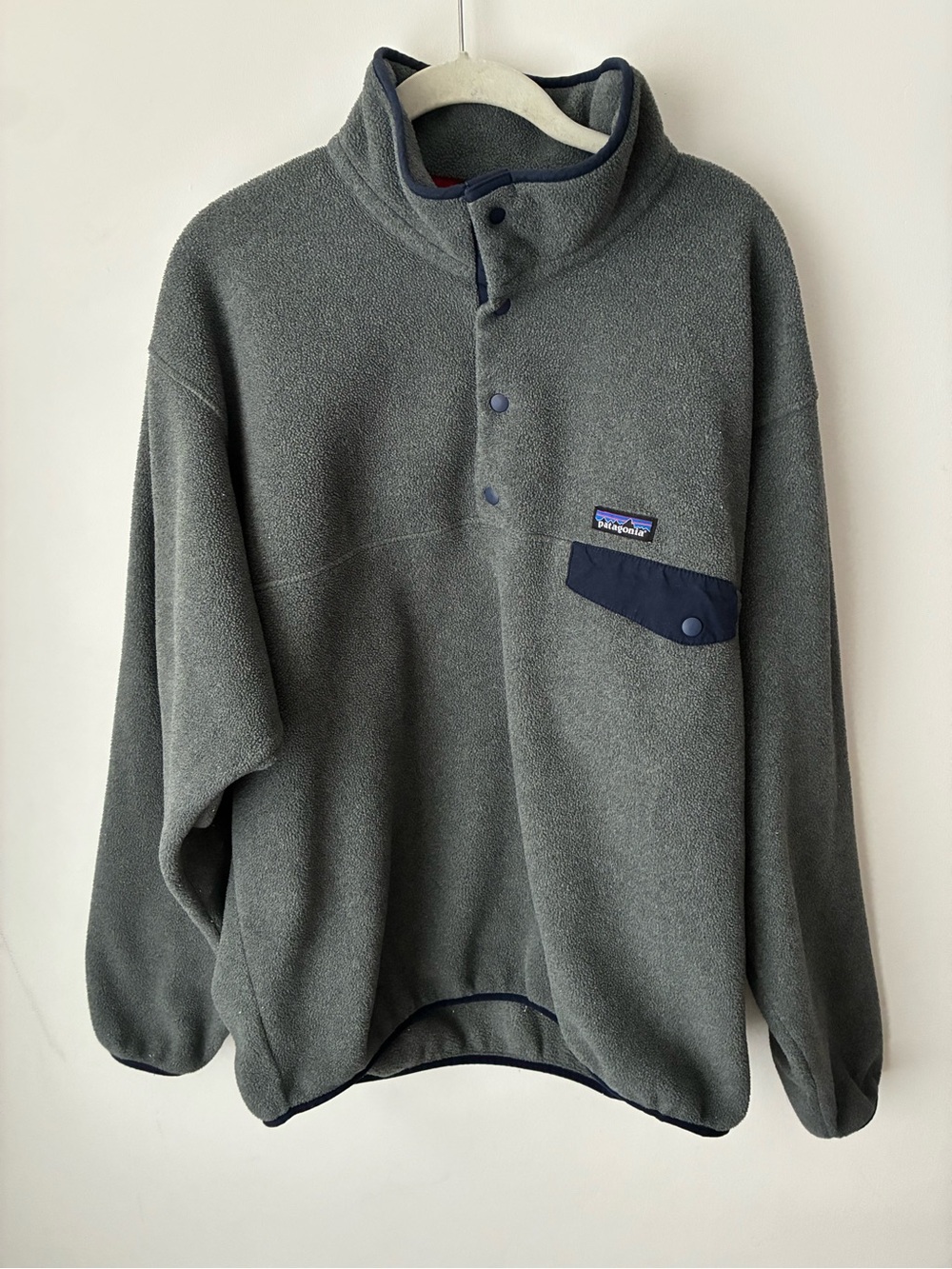 Patagonia Synchilla Fleece Men’s L Lightweight Snap-T Pullover Gray Navy 25580